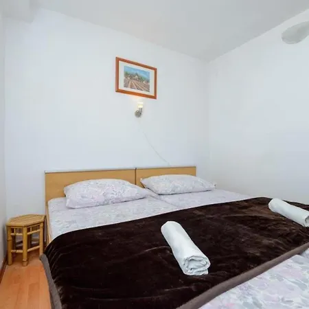 Διαμέρισμα & Mihajica- Two Bedroom With Balcony And Sea View *